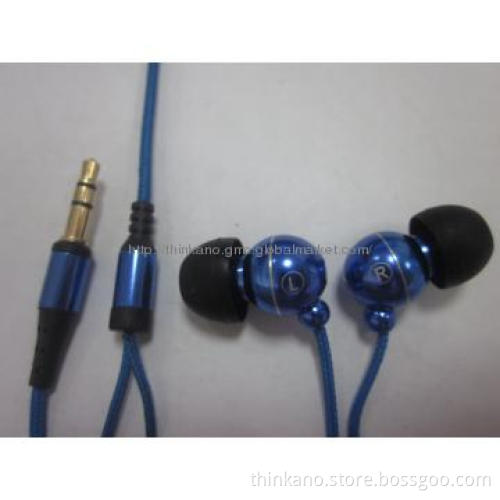 Metallic Earphone with Textile Cable, Noise Cancelling Earbuds